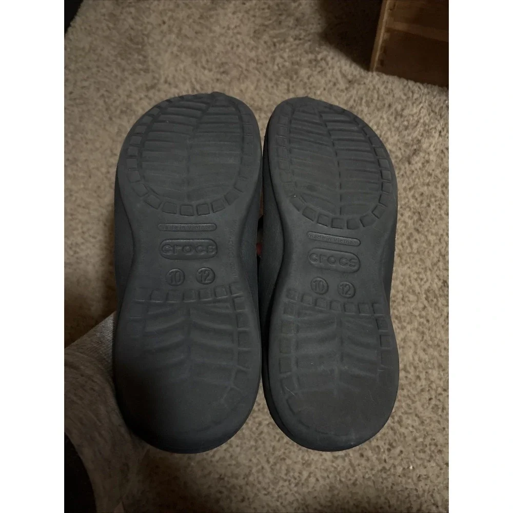 Crocs Athens Flip Flops Black Crosslite Women's 12 Men's 10 Comfort Sandals